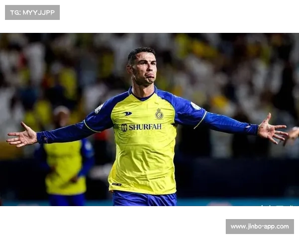 利雅得胜利场边指导引发热议 战术布置显露主帅高超智慧与深厚功力