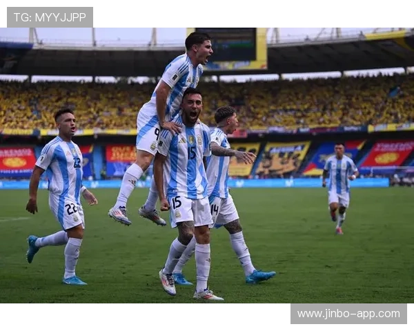 哥伦比亚连失两球2比2战平巴拉圭 迪亚斯传射杜兰破门 恩西索世界波惊艳全场 哥伦比亚连失两球2比2战平巴拉圭 迪亚斯传射杜兰破门 恩西索世界波惊艳全场