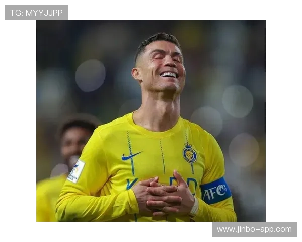 C罗重返训练状态晒利雅得胜利战袍回归征程开启奋进新篇章再度起航 C罗重返训练状态晒利雅得胜利战袍回归征程开启奋进新篇章再度起航