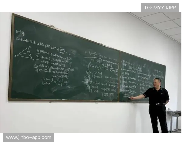 葛军回应出征寸草不生传言：仅四届江苏卷命题自称答题难满分